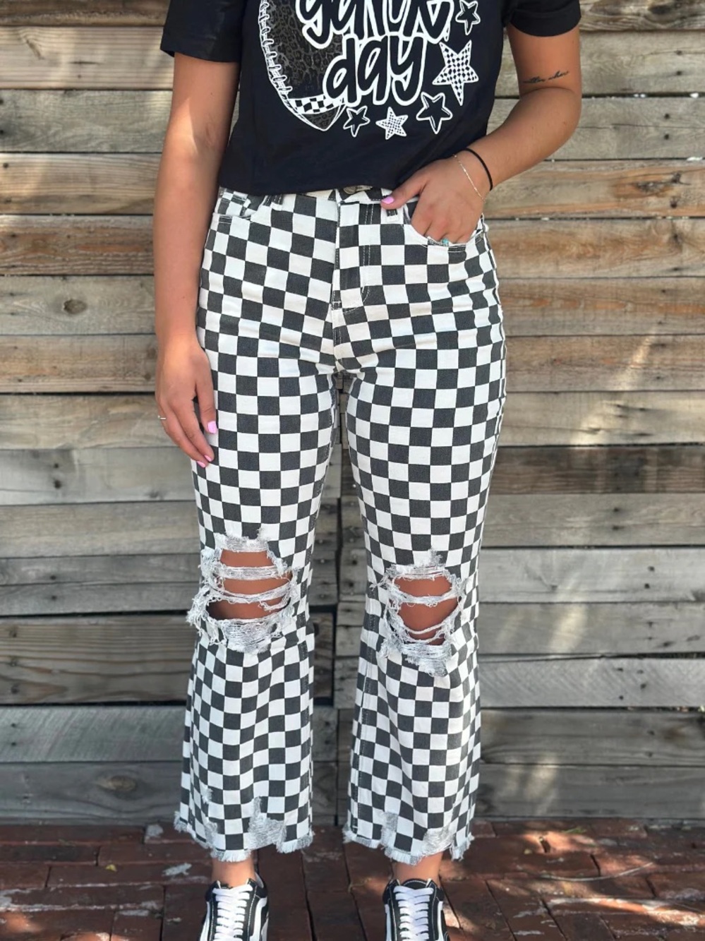 Checkerboard Distressed Wide-Leg Jeans - Black & White